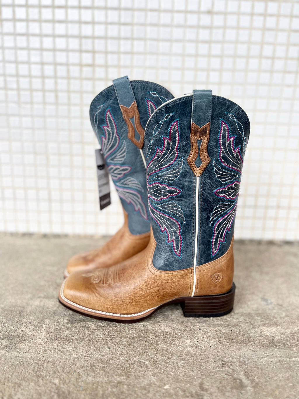 ariat blue boots