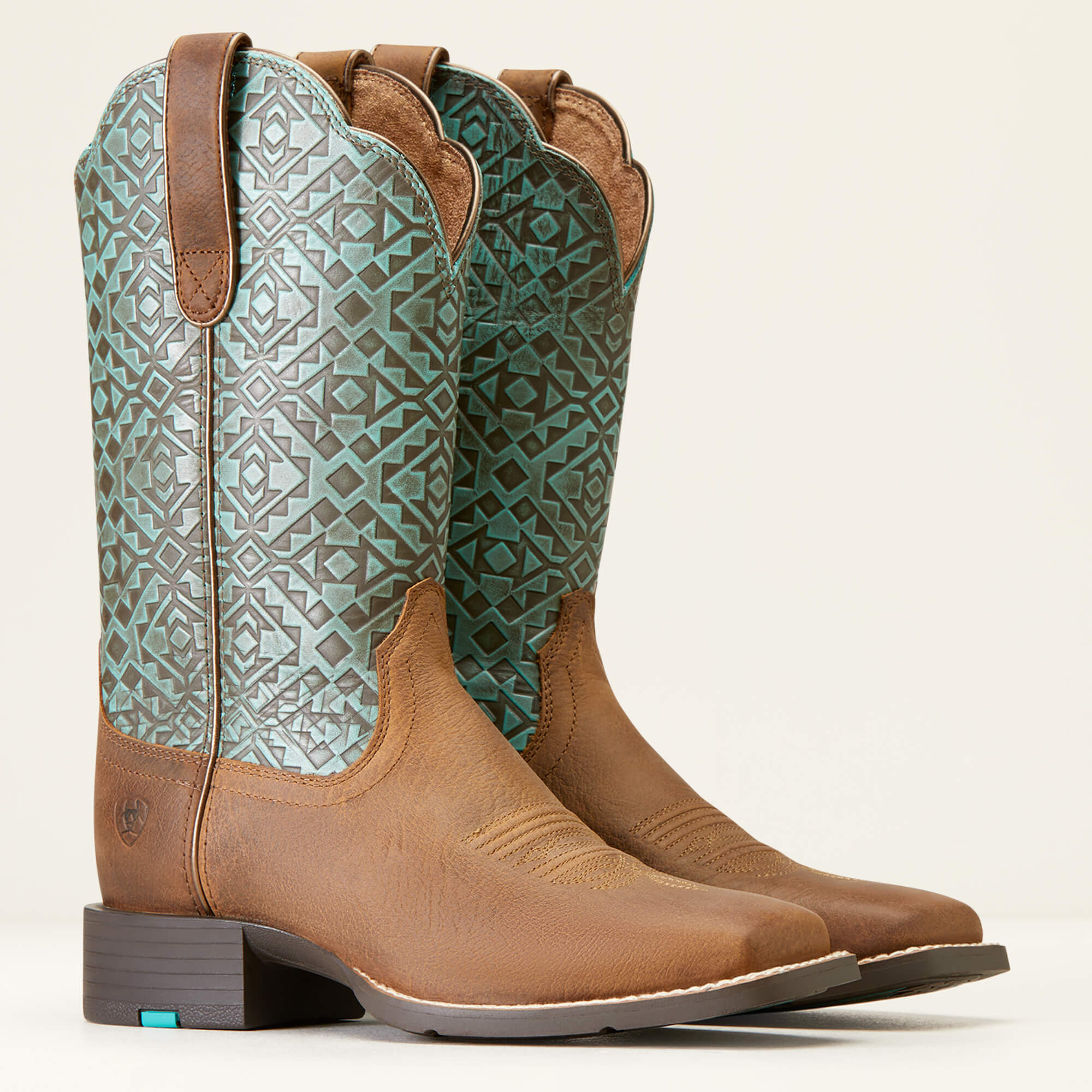 Ariat women's round up wide square toe sale