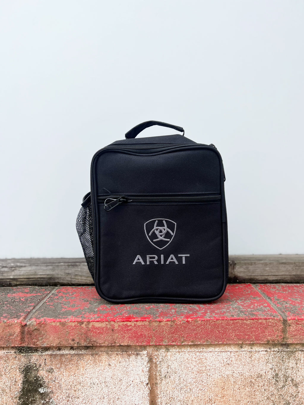 4-800BL Ariat Lunch Box – LittleBit Country